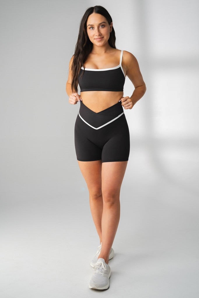 Midnight Contrast Vitality Daydream V Volley Short | WLZGRB173