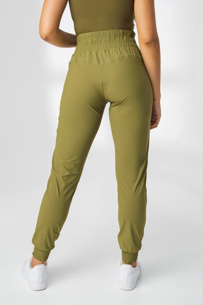 Olive Vitality The Women's Swift Jogger | ZWXYNV185