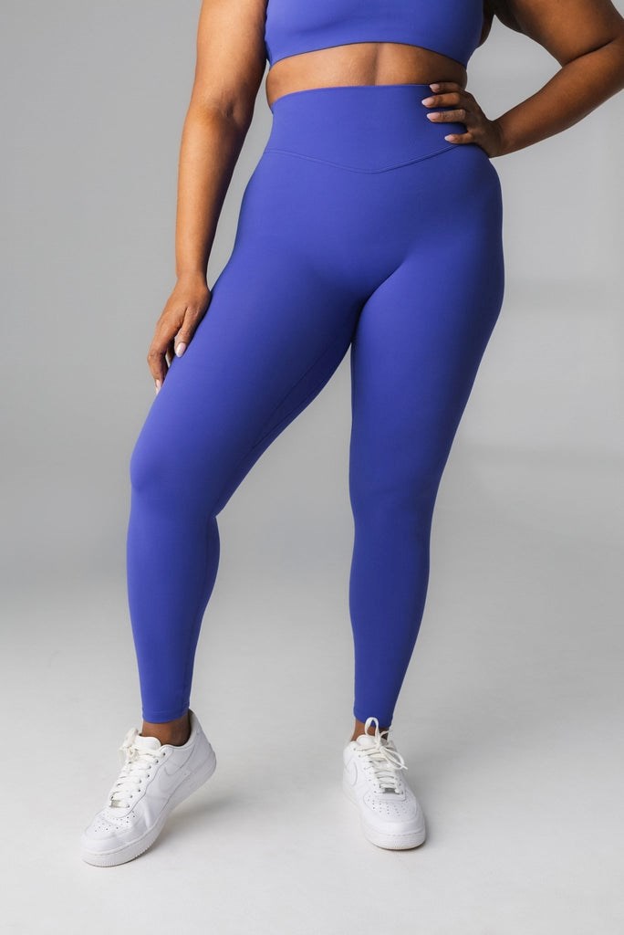 Royal Vitality Cloud II Pant | JPHYSG864